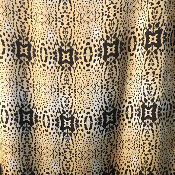 MNG BY MANGO PRINT SLEEVELESS top size 8 PREWORN - Picture 11 of 15